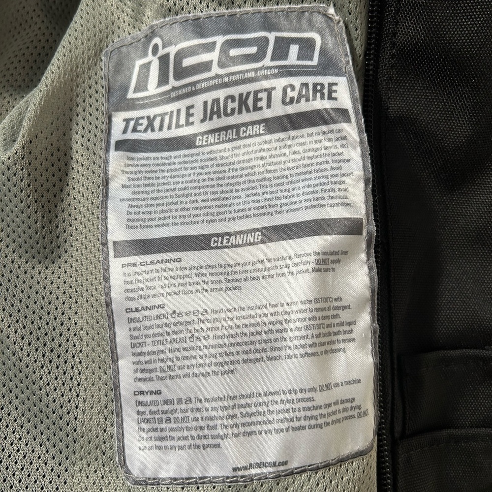 Women’s Icon Overlord Motorcycle Jacket - Picture 13 of 14